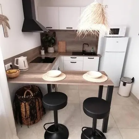 Superbe Studio Ethnique * Hyères